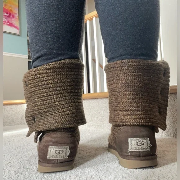 Brown Knit UGGs Women’s size 8 - Picture 13 of 16